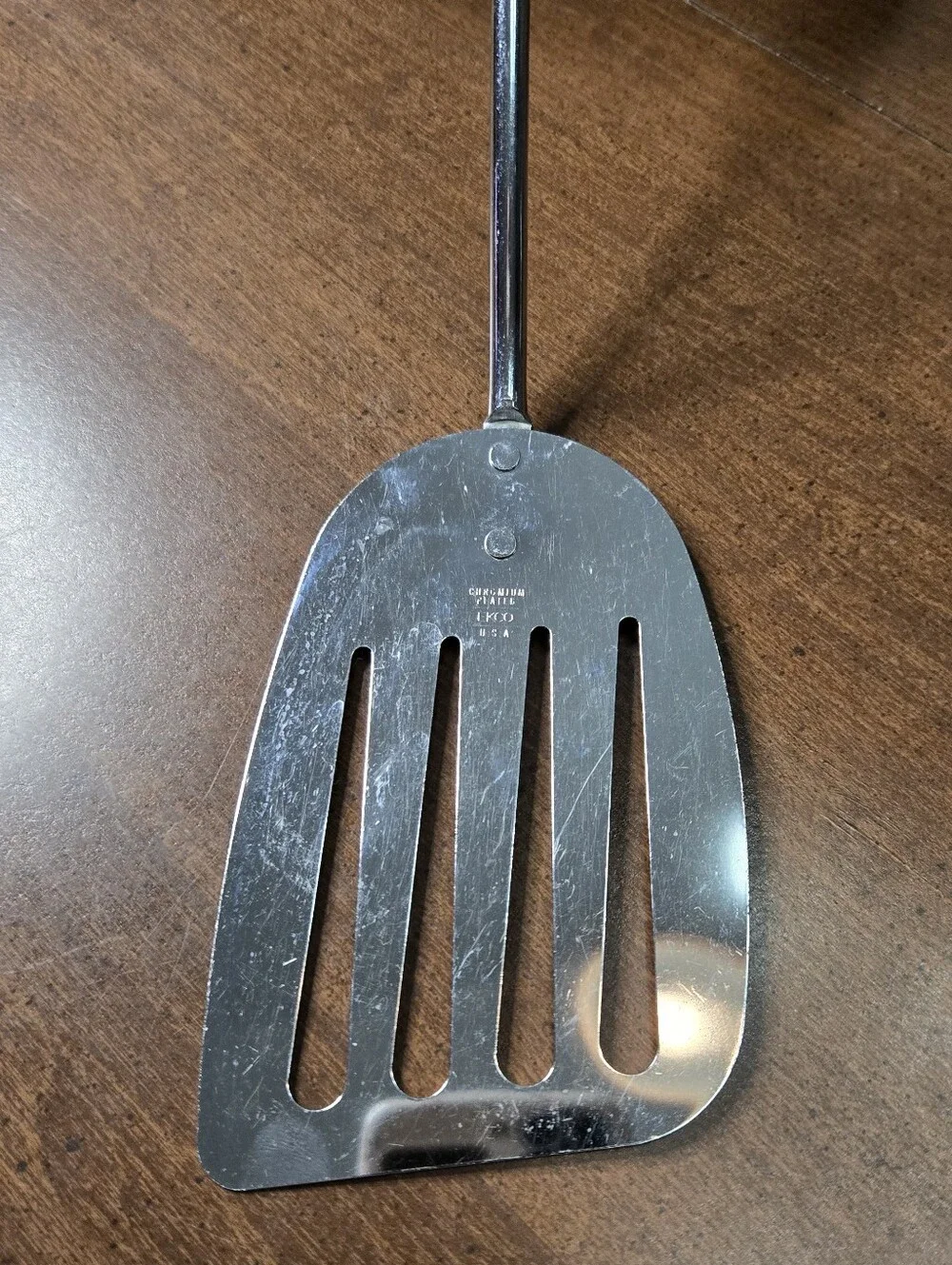 Vintage Ekco Long Angled Spatula Turner USA Black Handle Corncob Pattern